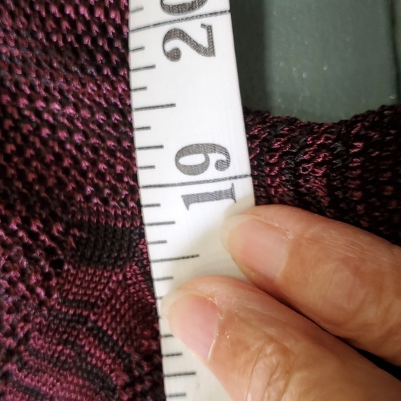 Rock & Republic mesh cover up. Burgundy size 1X. Good used condition. - Picture 8 of 8